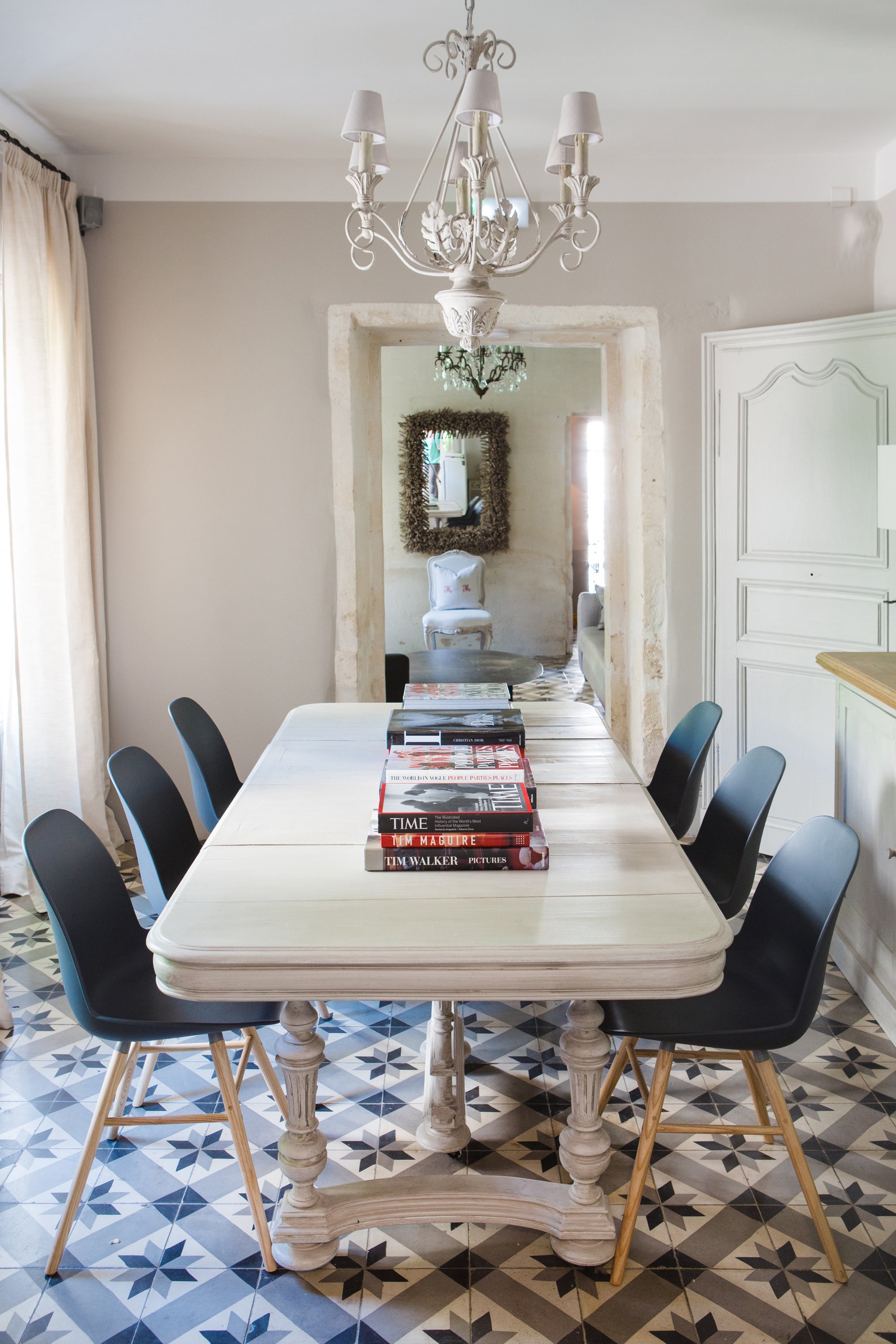 Hotel bathroom with marble finishes — luxury lifestyle photography by Carla Coulson