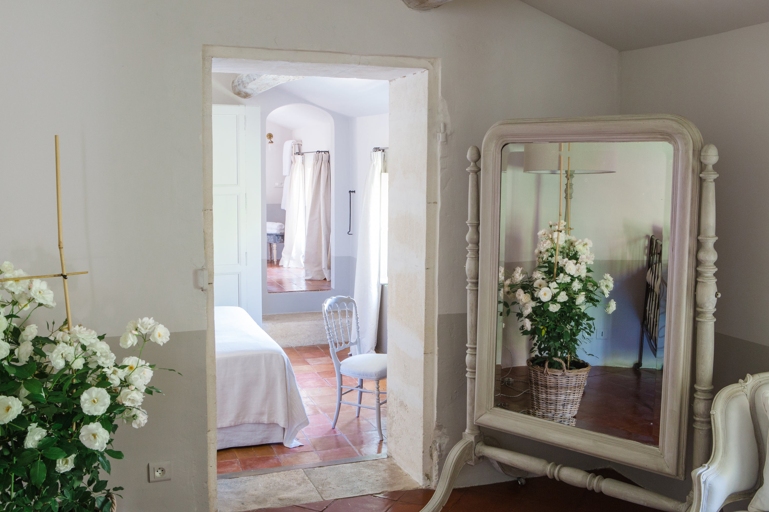 Sunlit hotel dining space, lifestyle photography for luxury properties — Carla Coulson